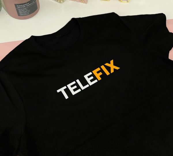 Polera Corporativa - papel y tijera